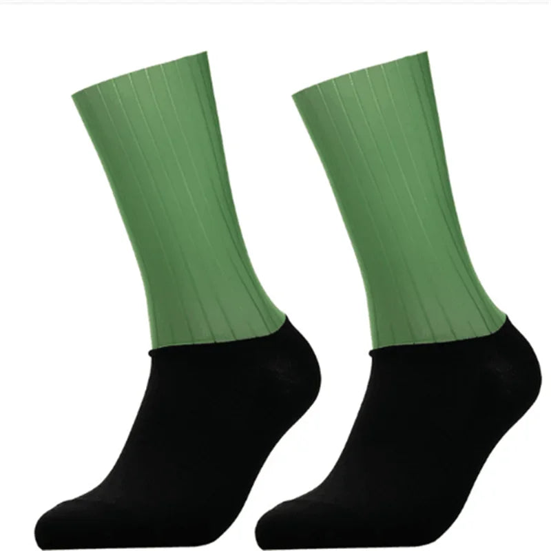 Anti Slip Silicone Summer Aero Socks Whiteline Cycling Socks Men Bicycle Sport Running Bike Socks Calcetines